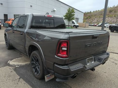 Used 2025 RAM 1500 Laramie w/ Night Edition AWD/4WD image 4