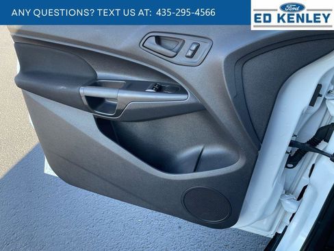 Used 2016 Ford Transit Connect XL image 16
