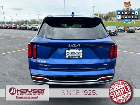Used 2023 Kia Sorento SX AWD/4WD image 4