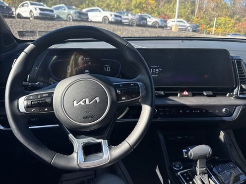 Used 2025 Kia Sportage X-Line image 17