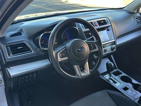 Used 2015 Subaru Outback 2.5i Premium image 21