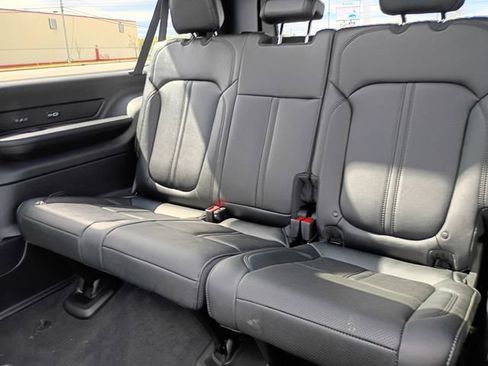 New 2026 Jeep Grand Wagoneer L Limited AWD/4WD image 18