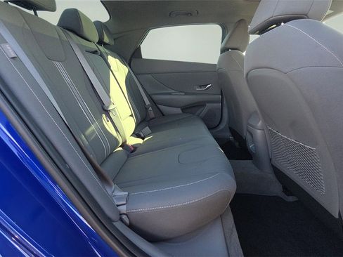 Used 2024 Hyundai Elantra SEL w/ Convenience Package image 14