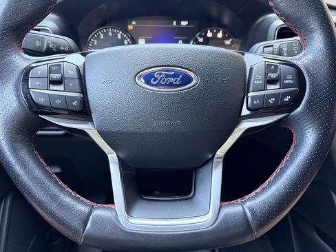Used 2023 Ford Explorer ST-Line w/ Class IV Trailer Tow Package AWD/4WD image 12