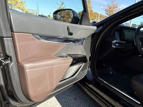 Certified 2023 BMW 740i 740i image 16