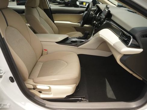 Used 2024 Toyota Camry LE FWD image 18