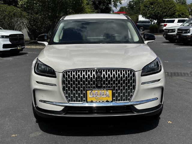 Certified 2024 Lincoln Corsair AWD w/ Equipment Group 101A image 2