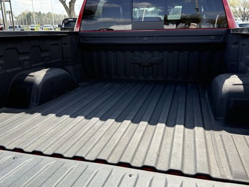 Used 2024 Chevrolet Silverado 1500 LT Trail Boss w/ LT Trail Boss Premium Package image 32