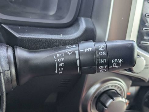 Used 2020 Toyota 4Runner SR5 Premium w/ Moonroof Package AWD/4WD image 32