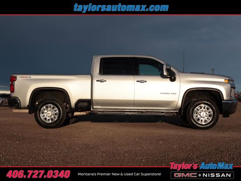 Used 2022 Chevrolet Silverado 3500 LTZ w/ LTZ Plus Package image 3