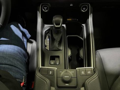 Certified 2024 Toyota Grand Highlander AWD Hybrid image 23