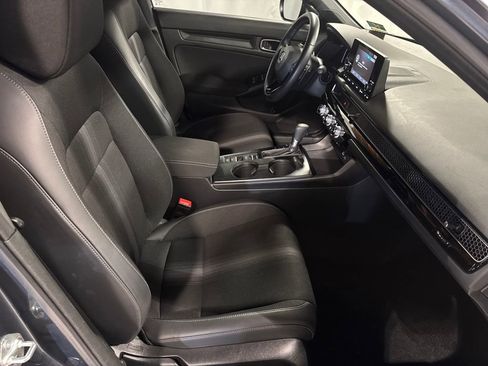 Used 2023 Honda Civic Sport image 26