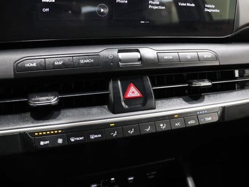 Used 2025 Kia K4 FWD image 26