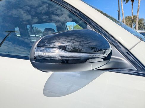 Certified 2025 Mercedes-Benz GLB 250 GLB 250 image 23