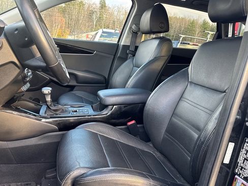 Used 2020 Kia Sorento SX image 12