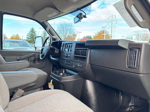 Used 2023 GMC Savana 3500 w/ Power Convenience Package image 34