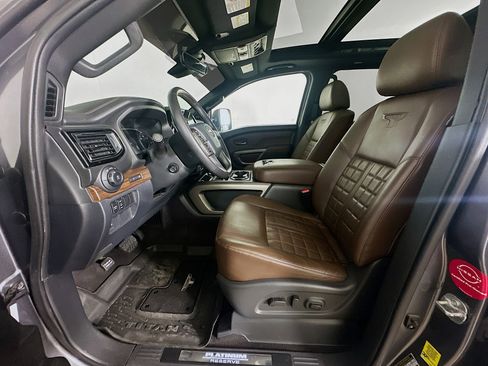 Used 2023 Nissan Titan Platinum Reserve w/ Moonroof Package image 13