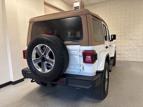 Used 2021 Jeep Wrangler Unlimited Sahara AWD/4WD image 20