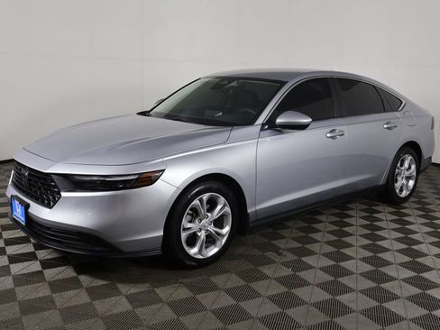 Used 2024 Honda Accord LX image 5