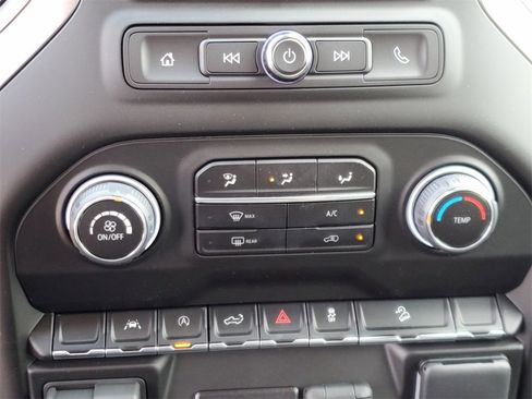 New 2026 Chevrolet Silverado 1500 Custom Trail Boss w/ LPO, Dark Essentials Package image 30