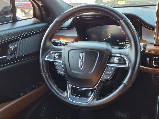Certified 2023 Lincoln Nautilus Reserve w/ Monochromatic Package FWD image 7