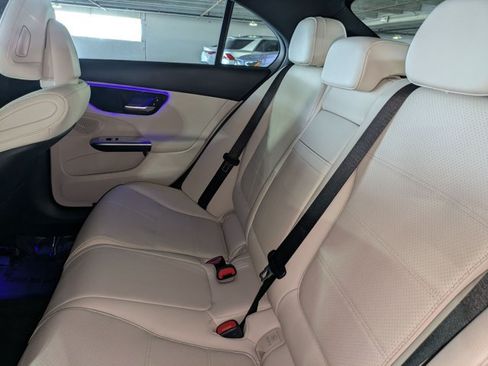 Used 2024 Mercedes-Benz C 300 Sedan image 18