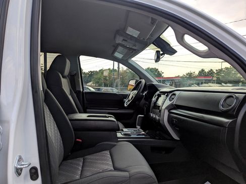 Used 2021 Toyota Tundra SR5 w/ SR5 Upgrade Package image 18