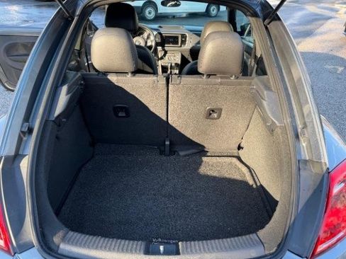 Used 2014 Volkswagen Beetle 2.5 image 30