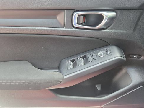Certified 2025 Honda Civic Sport image 25