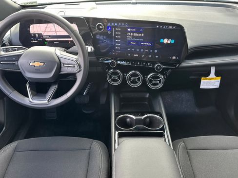 Used 2026 Chevrolet Blazer EV LT image 16