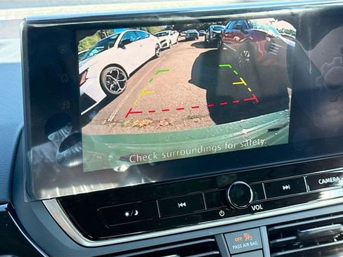 New 2025 Nissan Altima 2.5 SR w/ SR Premium Package image 9