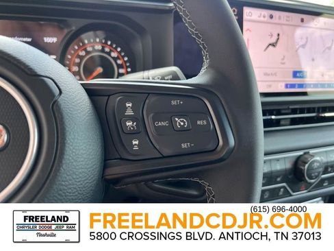 New 2025 Jeep Gladiator Mojave w/ Convenience Group image 12