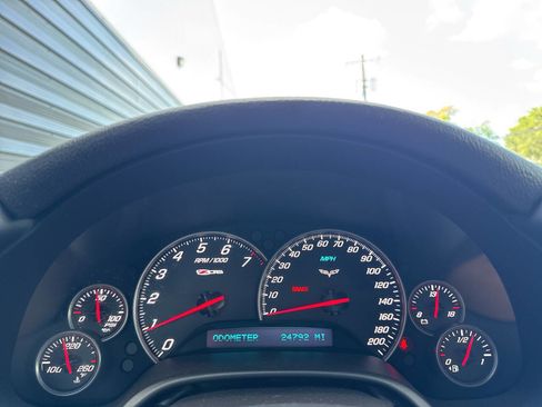 Used 2009 Chevrolet Corvette Z06 w/ Preferred Equipment Group RWD image 37