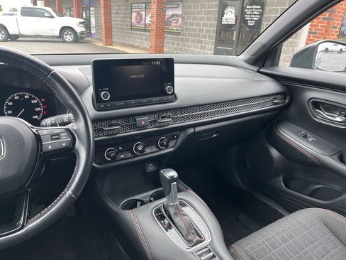 Used 2023 Honda HR-V Sport image 34