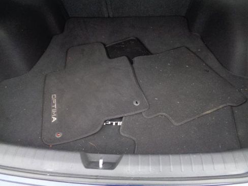 Used 2018 Kia Optima S w/ Panoramic Sunroof Package image 10