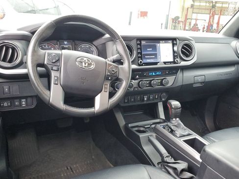 Certified 2021 Toyota Tacoma TRD Sport w/ TRD Premium Sport Package AWD/4WD image 9