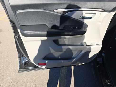 Used 2016 Honda Pilot EX-L image 15