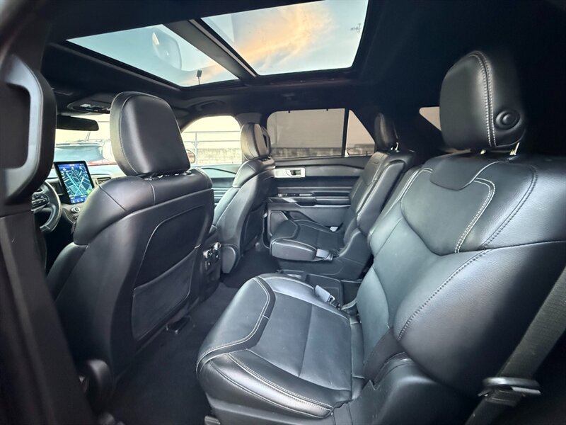 Used 2020 Ford Explorer ST w/ ST Street Pack AWD/4WD image 27