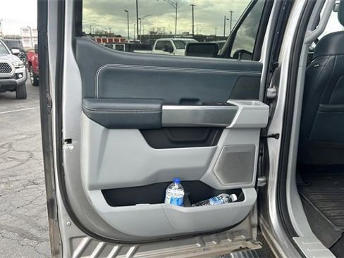 Used 2022 Ford F150 Limited image 15