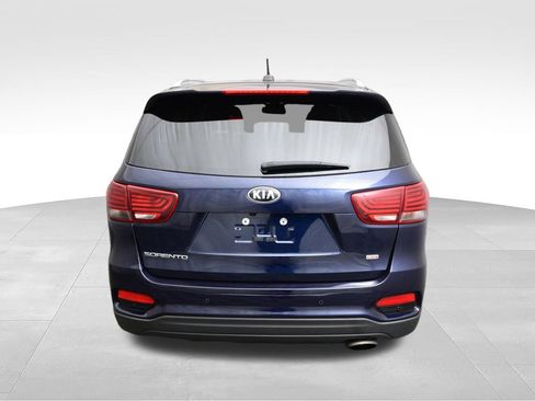 Used 2020 Kia Sorento LX w/ LX I4 Convenience Package AWD/4WD image 6