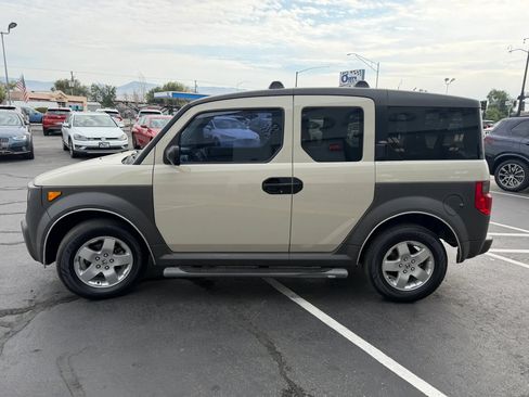 Used 2005 Honda Element LX image 4