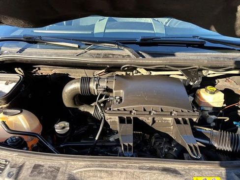 Used 2013 Mercedes-Benz Sprinter 2500 image 42