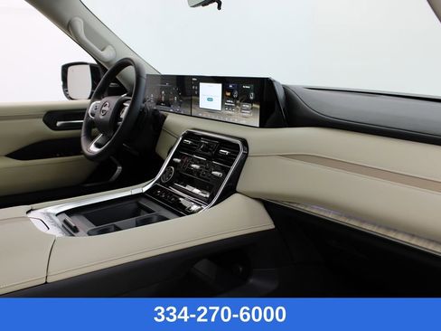 New 2026 Nissan Armada Platinum image 25