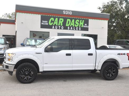 Used 2017 Ford F150 XLT AWD/4WD image 9