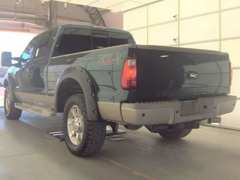 Used 2010 Ford F250 King Ranch image 4