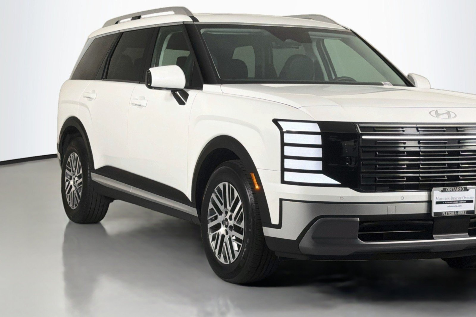 Used 2026 Hyundai Palisade SEL FWD image 14