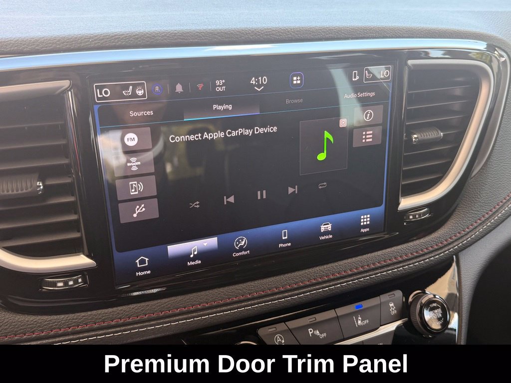 New 2027 Chrysler Pacifica Select FWD image 12