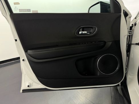 Certified 2019 Honda HR-V EX image 23