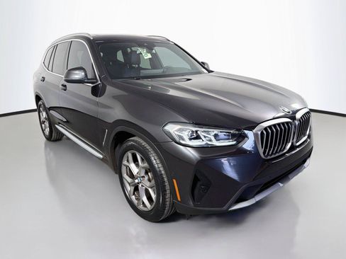 Used 2024 BMW X3 sDrive30i w/ Premium Package w/ZPA RWD image 3