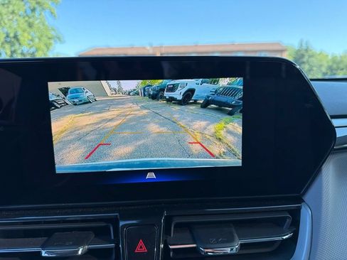 Used 2026 Chevrolet TrailBlazer LT AWD/4WD image 14